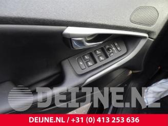 Volvo V-40 V40 (MV), Hatchback 5-drs, 2012 / 2019 1.6 D2 picture 17