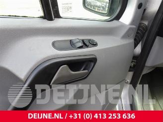 Mercedes Sprinter Sprinter 3t (906.71), Bus, 2006 / 2018 218 CDI 24V picture 12