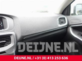 Volvo V-40 V40 (MV), Hatchback 5-drs, 2012 / 2019 2.0 D4 16V picture 26