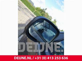 Volvo C-30 C30 (EK/MK), Hatchback 3-drs, 2006 / 2012 2.0 D 16V picture 13