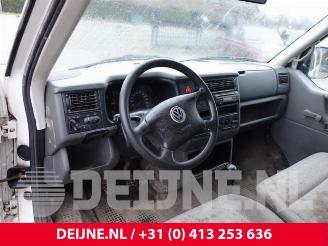 Volkswagen Transporter Transporter/Caravelle T4, Bus, 1990 / 2003 1.9 TDI picture 16