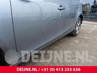 Volvo V-40 V40 (MV), Hatchback 5-drs, 2012 / 2019 2.0 D4 16V picture 11