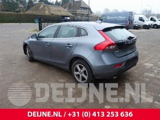 Volvo V-40 V40 (MV), Hatchback 5-drs, 2012 / 2019 2.0 D4 16V picture 5