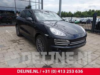 Vrakbiler auto Porsche Cayenne Cayenne II (92A), SUV, 2010 / 2018 3.0 D V6 24V 2014/12