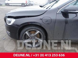 Volvo V-60 V60 I (FW/GW), Combi, 2010 / 2018 2.4 D6 20V Plug-in Hybrid AWD picture 9