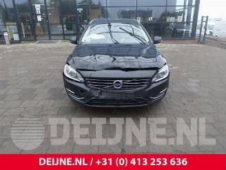 Volvo V-60 V60 I (FW/GW), Combi, 2010 / 2018 2.4 D6 20V Plug-in Hybrid AWD picture 2