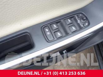 Volvo V-60 V60 I (FW/GW), Combi, 2010 / 2018 2.4 D6 20V Plug-in Hybrid AWD picture 18