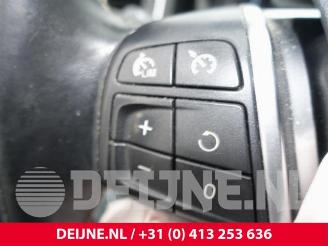 Volvo V-60 V60 I (FW/GW), Combi, 2010 / 2018 2.4 D6 20V Plug-in Hybrid AWD picture 26