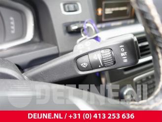 Volvo V-60 V60 I (FW/GW), Combi, 2010 / 2018 2.4 D6 20V Plug-in Hybrid AWD picture 28