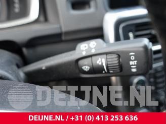 Volvo V-60 V60 I (FW/GW), Combi, 2010 / 2018 2.4 D6 20V Plug-in Hybrid AWD picture 33