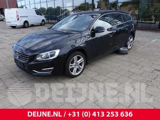 Volvo V-60 V60 I (FW/GW), Combi, 2010 / 2018 2.4 D6 20V Plug-in Hybrid AWD picture 3