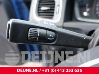 Volvo V-60 V60 I (FW/GW), Combi, 2010 / 2018 1.6 DRIVe picture 26
