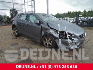 Uttjänta bilar auto Volvo V-40 V40 (MV), Hatchback 5-drs, 2012 / 2019 2.0 T2 16V 2016/4