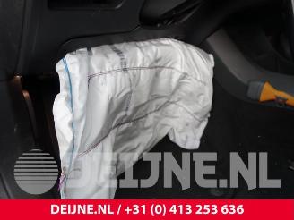 Volvo V-40 V40 (MV), Hatchback 5-drs, 2012 / 2019 2.0 T2 16V picture 20