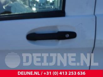 Mercedes Vito Vito Tourer (447.7), Bus, 2014 1.6 109 CDI 16V picture 15