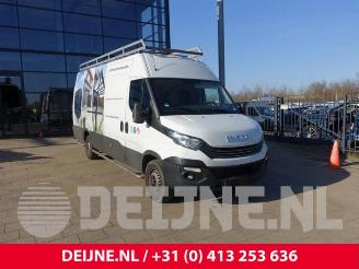 Vrakbiler auto Iveco New Daily New Daily VI, Van, 2014 33S14, 35C14, 35S14 2017/7