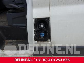 Peugeot Boxer Boxer (U9), Van, 2006 2.0 BlueHDi 130 picture 19