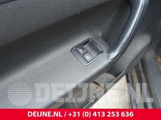 Volkswagen Caddy Caddy III (2KA,2KH,2CA,2CH), Van, 2004 / 2015 1.6 TDI 16V picture 17