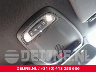 Volvo V-40 V40 (MV), Hatchback 5-drs, 2012 / 2019 2.0 D2 16V picture 31