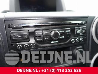 Peugeot Partner Partner (GC/GF/GG/GJ/GK), Van, 2008 / 2018 1.6 HDI 90 picture 32