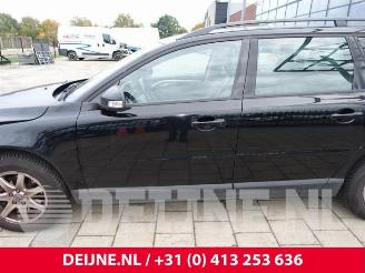 Volvo V-70 V70 (BW), Combi, 2007 / 2016 2.0 D 16V picture 15