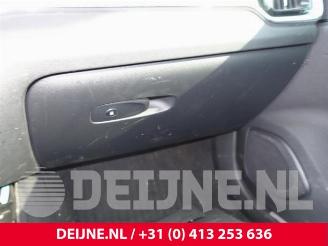 Volvo V-60 V60 Cross Country I (FZ), Combi, 2010 / 2018 2.0 D3 16V picture 30