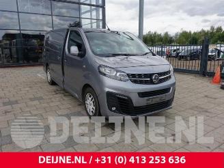 krockskadad bil auto Opel Vivaro Vivaro, Van, 2019 1.5 CDTI 102 2019/9