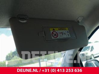 Peugeot Expert Expert (V1/VA/VB/VE/VF/VT/VY), Van, 2016 2.0 Blue HDi 150 16V picture 24