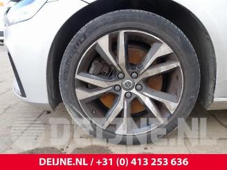 Volvo V-60 V60 II (ZW), Combi, 2018 2.0 T6 16V Twin Engine picture 10