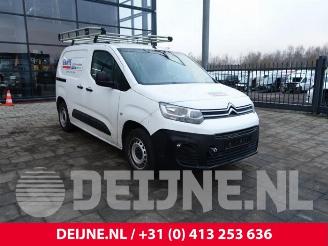 Vrakbiler auto Citroën Berlingo Berlingo, Van, 2018 1.2 12V PureTech 110 2022/9