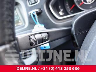 Volvo V-40 V40 (MV), Hatchback 5-drs, 2012 / 2019 1.6 D 16V picture 28