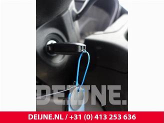 Ford Transit Transit, Van, 2013 2.0 TDCi 16V Eco Blue 130 RWD picture 24