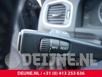 Volvo V-60 V60 I (FW/GW), Combi, 2010 / 2018 1.6 DRIVe picture 25