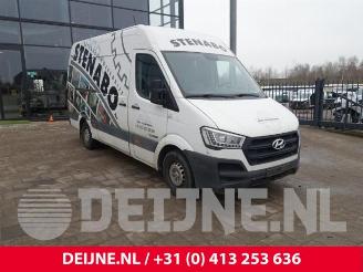 Uttjänta bilar auto Hyundai H-350 H-350, Van, 2015 2.5 CRDi 2016/12