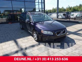 Vrakbiler auto Volvo V-70 V70 (BW), Combi, 2007 / 2016 1.6 DRIVe 16V 2010/1
