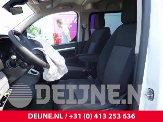 Peugeot Expert Expert (V1/VA/VB/VE/VF/VT/VY), Van, 2016 2.0 Blue HDi 180 16V picture 12