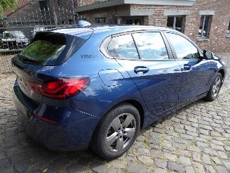 BMW 1-serie 116i Advantage picture 5