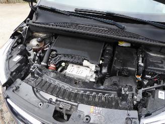 Opel Crossland X picture 21