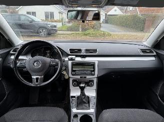 Volkswagen Passat 1.6 TDI picture 5