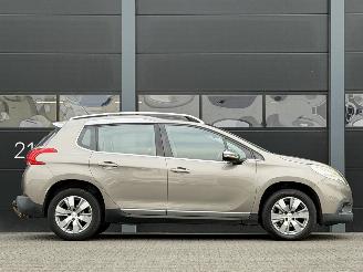 Peugeot 2008 1.6 e-HDi Allure Clima Navi PDC picture 3