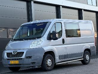 bruktbiler bedrijf Peugeot Boxer 2.2HDI Airco DC 7-PERS 2007/4