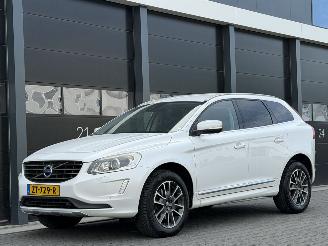 skadebil auto Volvo Xc-60 2.0 D4 Navi Leer Clima EURO-6 2015/1