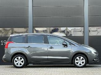 Peugeot 5008 1.6 HDiF Blue Lease Navi Clima picture 3