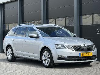 Skoda Octavia 1.6 TDI Navi Clima PDC AUTOMAAT picture 2