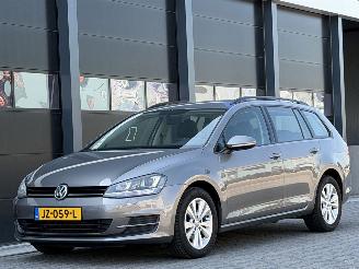  Volkswagen Golf 1.6 TDI Navi PDC Xenon EURO-6 2016/7
