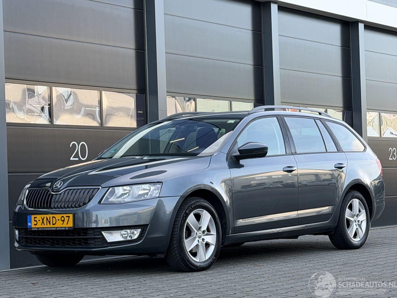 Skoda Octavia 1.6 TDI Navi Clima PDC