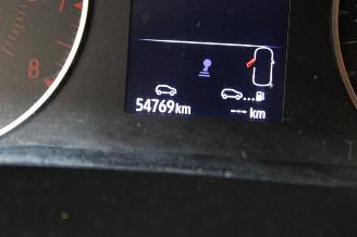 Renault Captur  picture 13