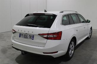 Skoda Superb  picture 3