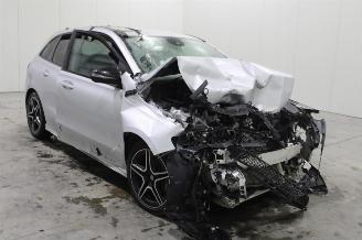 Mercedes B-klasse B 180 picture 3