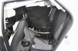 Kia Stonic  picture 11